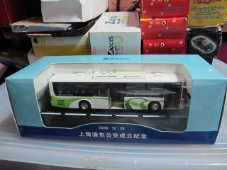 Daewoo Shanghai City bus green deluxe promotion model  1 