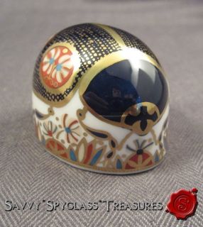   Crown Derby Porcelain Imari & Gold Lady Bug Ladybug Beetle Paperweight