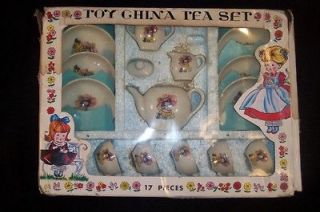 vintage childrens tea sets in Pottery & China
