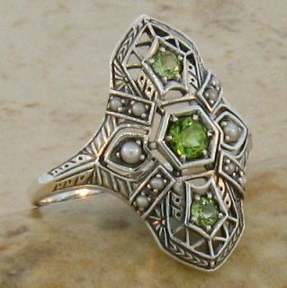 antique peridot rings in Vintage & Antique Jewelry