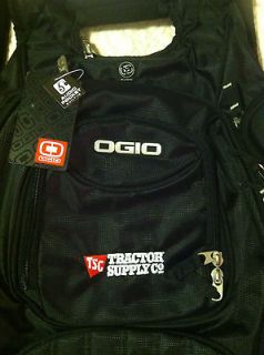 OGIO METRO LAPTOP PACK with EXTREMELY RARE EMBROIDERED TRACTOR SUPPLY 