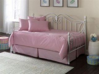 Paramount 5 Piece Twin Daybed Ensemble Solid Pink