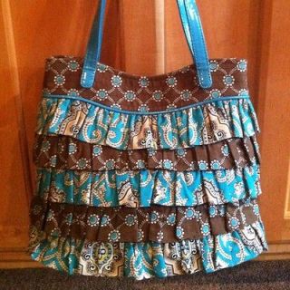 Vera Bradley is a leader in fashionable, colorful, cotton quilted ...