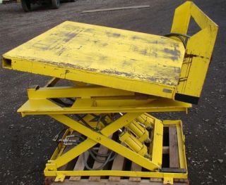 hydraulic lift table in Business & Industrial