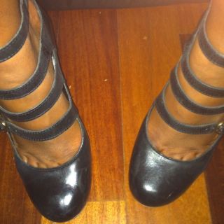 STEVE MADDEN Mary Jane Heels  4 Straps, Size 7.5, Color Black