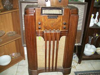   1940s Transistone Philco AM tube radio, model#51 532 1​21, DG1234