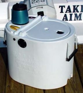 Keepalive 500 aerator with 14 Gallon Live well Tank All White   Bait 
