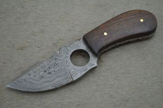 Stylish Custom Handmade Damascus Steel Skinner Hunting Knife LD70