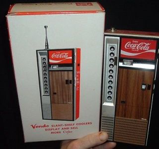 Vintage Antique Coca Cola Soda Pop Machine Radio MINT in BOX by Japan 