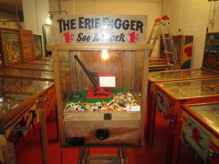   erie digger arcade game crane machine (originally coin operated