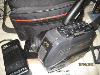 Camcorder JVC GR AX5 compact VHS videomovie base mount