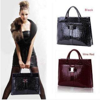 leather handbags in Handbags & Purses