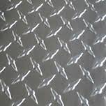 Aluminum Diamond Plate in Manufacturing & Metalworking