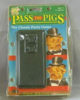  THE PIGS TRY YOUR LUCK USING PIGS AS DICE PARTY GAME MADE IN SPAIN NOS