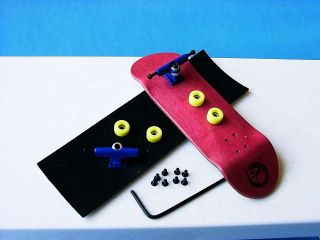   wooden fingerboard compatible with all tech decks toy Redblueyellow