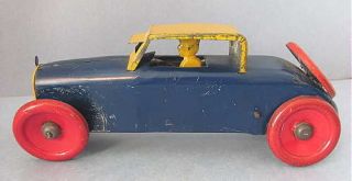 Vintage MARX Toy Tin Windup Early Coupe CAR Auto with Driver