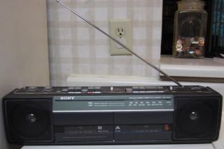 Sony FM/AM Sterero Dual Cassette Recorder BOOM BOX CFS W301 Free Ship 