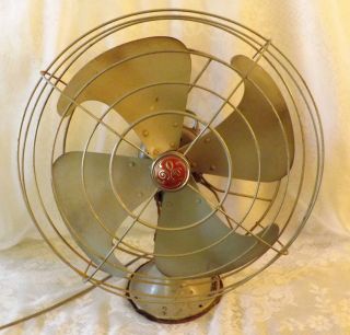 Antique GE Three Speed Oscillating Fan   Runs Great