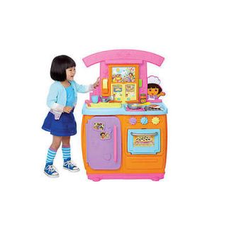dora the explorer kitchen in Dora the Explorer