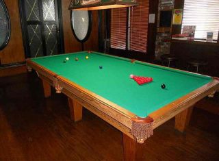 Olhausen 10 foot snooker pool table in Las Vegas    EXCELLENT !!