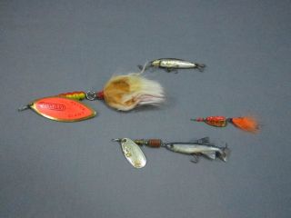 LOT 4 VINTAGE FISHING LURES 3 SPINNERS, 1 DIVING MINNOW MEPPS #3 COMET 
