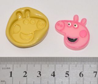 PEPPA PIG Food Grade Silicone Mould, Chocolate, Cup Cake, Sugarcraft 