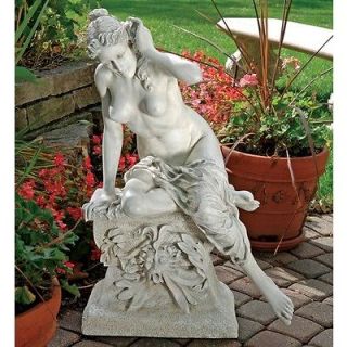 Design Toscano Goddess Demeter at Rest Garden Statue EU3939