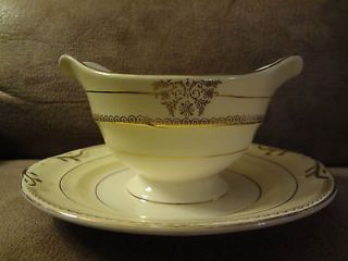 Vintage GRAVY BOAT with UNDERPLATE Crown Potteries Co Made in USA 