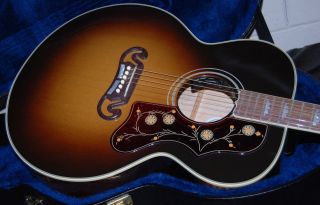   Standard Acoustic Elect​ric Guitar   Southern Jumbo   100% Mint SAVE