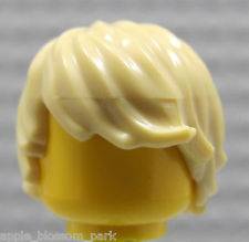 NEW Lego Minifig Male/Boy Tousled TAN HAIR   Side Swept Light Blonde 