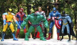   Marvel&DC The Avengers Hulk+Captain+Wolverine+Batman+Spiderman Figure