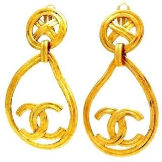 Authentic vintage Chanel earrings CC logo hoop dangle gold COCO #ce150