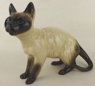   Porcelain Ceramic Crouching Traditional Siamese Cat Figurine Statue