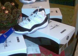 Jordan Concord 11s size 12 DS signed by tinker Hatfield! Pictures for 