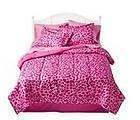 Xhilaration Queen 8 Piece Complete Bed Set in Pink Leopard Heart 