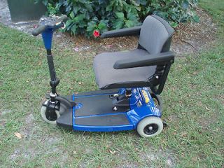 PRIDE MOBILITY SONIC 3 WHEEL SCOOTER *FITS IN TRUNK * CHARGER INCLUDED 