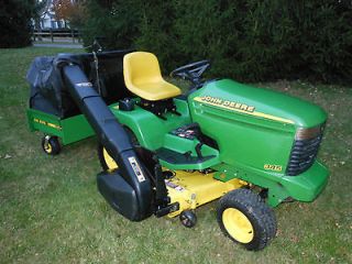 John Deere 345 Garden Tractor 48 Mower and MC 519 Grass Collection 
