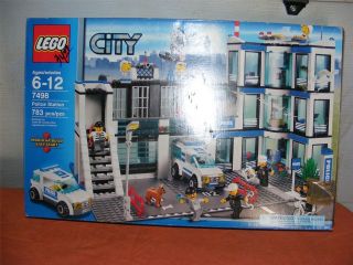 LEGO CITY POLICE STATION w CAR & DOG 7498 Brand Nice Condition