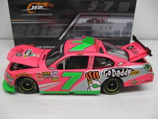   PATRICK #7 PINK BREAST CANCER AWARENESS GODADDY 1/24 DIECAST NEW