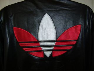 NEW ADIDAS CHILE 62 TREFOIL MENS TRACK TOP JACKET BLACK/RED/METALLIC 