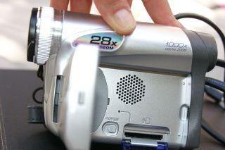 Panasonic Palmcorder Multicam PV GS32 Camcorder   Silver