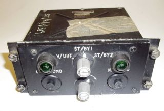 RAF Aircraft F4 Phantom XV489 Radio UHF VHF Switch Unit Command
