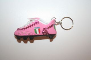 ITALIA PINK GIRLS SOCCER FOOTBALL CLEAT SHOE KEYCHAIN ITALY NEW