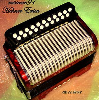 hohner button accordion in Accordion & Concertina