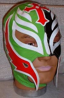 Rey Mysterio mask in Sports Mem, Cards & Fan Shop