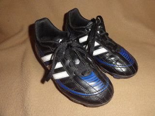 Adidas youth kids boys soccer shoes cleats black Puntero size 13 EUC