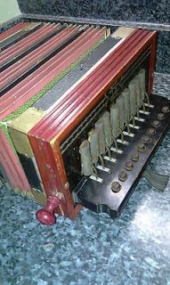 HOHNER M 1926 ACCORDIAN ACCORDION MADE IN GERMANY  NEEDS SOME WORK 