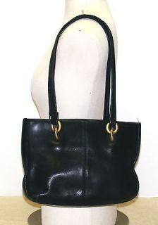 Vintage TIGNANELLO Black Leather Shoulder Handbag Purse Goldtone 