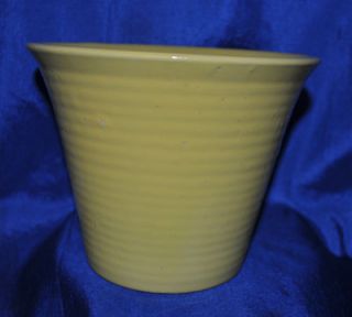 USA Pottery Flower Pot Planter Round Ringed 5 Tall 7 1/2 Bright 
