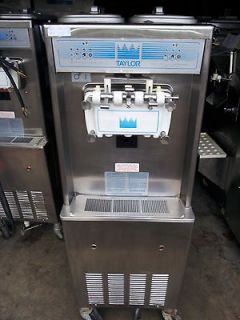   794 Soft Serve Frozen Yogurt Ice Cream Machine Three Phase Water